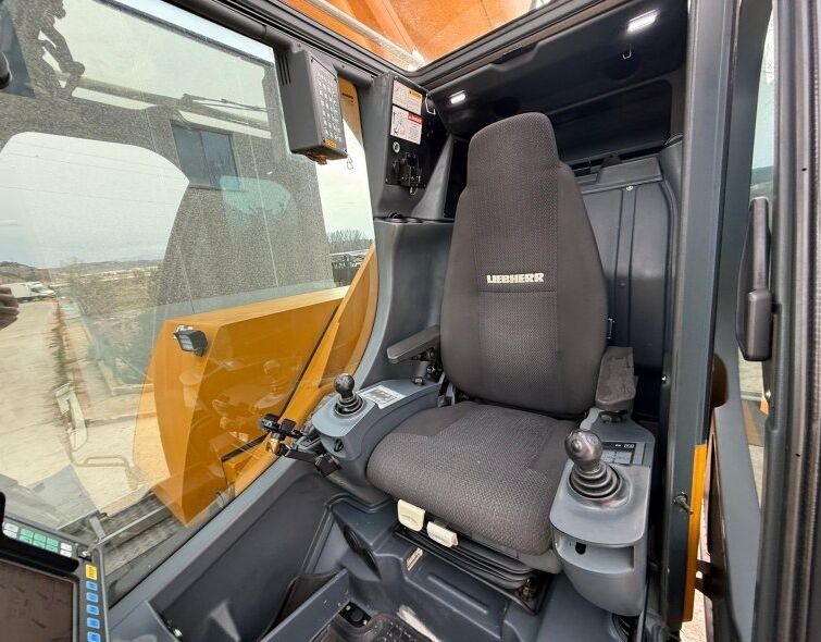 LIEBHERR LTM 1050-3.1